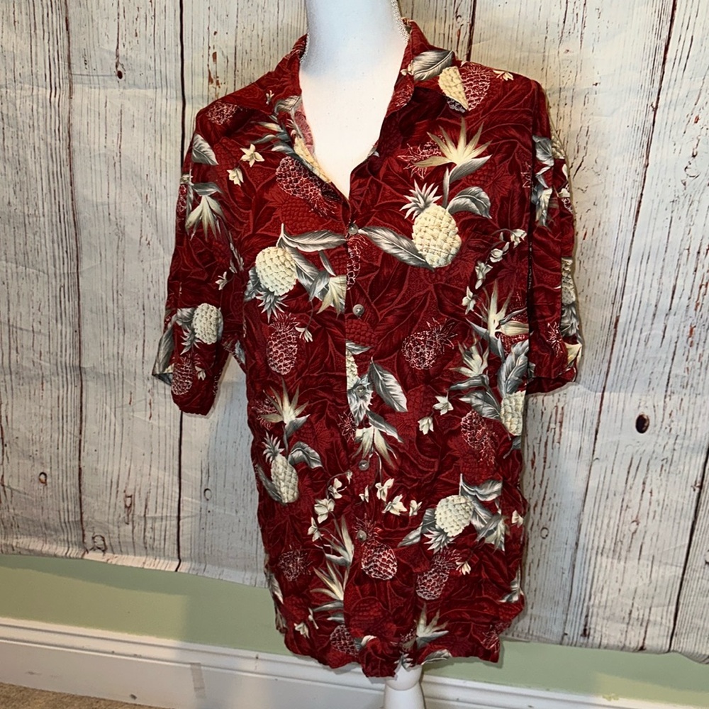 Hawaiian shirt